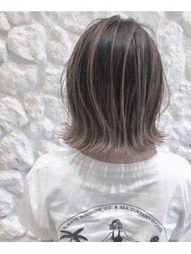 モアナ バイ ヘッドライト 武蔵小杉店(Moana by HEADLIGHT) Moana【武蔵小杉】#ミニボブ#バレイヤージュ#外はねボブ