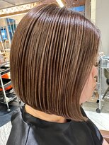 オンカラー(ON.COLOR)&nbsp;大人ハイライトグレージュボブ