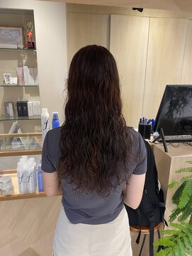 シアン 矢場町店(CYAN.) 自然乾燥でできるウェーブパーマ