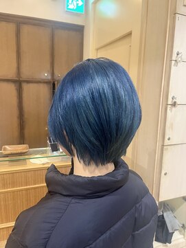 ネオリーブカップ 町田店(Neolive capu) ブリーチダブルカラー/ネイビーブルー/ブルージュ【町田駅】