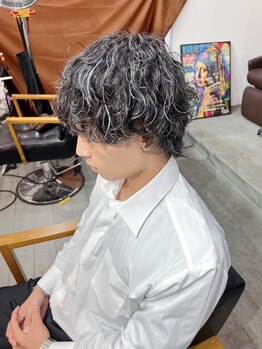 ネオ(Neo)の写真/【夜23時まで】《men'scut＋波パーマ￥12500》お仕事終わりでも通いやすい◎なりたいをカタチにします！