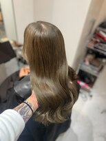 ロエ 恵比寿 代官山(ROE)&nbsp;オリーブベージュ　レイヤーカット　前髪　ブリーチなし　艶髪