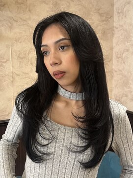 ロンド 銀座(Lond) ◎バタフライカットグレーブラウンレイヤーカット/銀座5