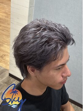 スカイ(SKY) ツイスパ/波巻き/眉毛/バーバー/ニュアンスパーマ/ブリーチ