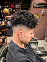 フォーコーナーズカットショップスリーセント 栄(FourCornersCutShop 3/cent)&nbsp;【極道パーマ】