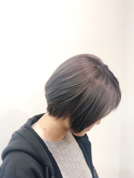 ヘアギャラリーリリカル(hair gallery Lyrical) 透明感あふれる！グレージュカラー