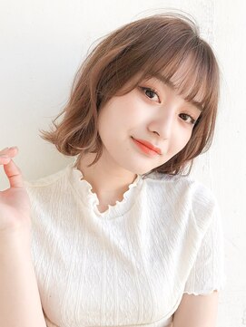 ルティア(Lutia) ミニボブ 似合わせカット ミルクティーベージュ