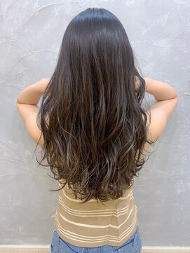 ラヴリア クルメ(LOVERIA KURUME) ≪LOVERIA KURUME/久留米≫暗髪グラデーションカラー