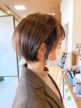 スイッチ 本店(SWITCH) 【鳥居】丸みとくびれショート