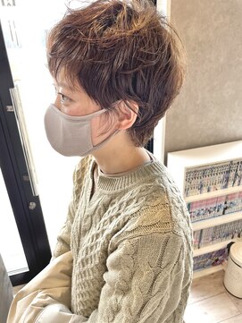 バース プレイス(BIRTH PLACE) くしゅっとショートパーマ