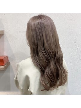 フェリア 梅田(FERIA) 【梅田 茶屋町】ミルクティーベージュ/イメチェンヘアスタイル