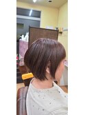 ショートボブ