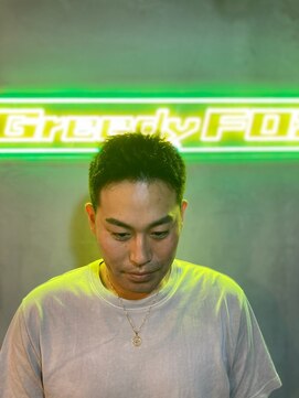 グリーディーフォックス 代々木(Greedy FOX) 韓国マッシュ/センタ-パ-ト/ツイストスパイラル/スキンフェード