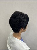 収まりのいいショートスタイル