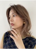 ミディアムレイヤー顔まわりレイヤーグラデーションカラー