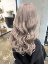 ネハス ナガオカ(nehus.nagaoka)&nbsp;ブリーチ/透明感カラー/ウルフレイヤーロング/ボブルフ