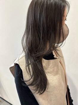 《Ｍｕｔ》では、髪にも頭皮にも優しいカラー剤を使用♪繰り返し染めるからこそ、ダメージを最小限に◎