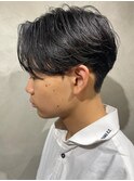 メンズセンターパートニュアンスパーマ毛流れメンズパーマ刈上げ