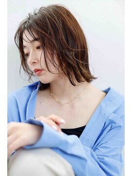 ヘアアンドデザイン ネイビー(Navy) ニュアンスパーマ