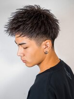 LEGIT BRIGHT KANAZAWA MEN'S HAIR SALON【4月1日NEW OPEN（予定）】&nbsp;刈り上げセンターパート/波巻きツイストスパイラル/金沢