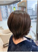 ハイライトウルフボブ