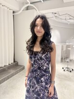 サークル(CIRCLES) 海外セレブ風巻きスタイル