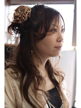 オーバーキャプテンネイキッド(OVER CAPTAIN NAKED) マーメイド編み込みハーフアップ　（結婚式ヘアセット）