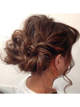 ネオリーブクレア 綱島店(Neolive Krea) ゆるアレンジ/シニョン/ヘアセット/着物ヘア/パーティーセット