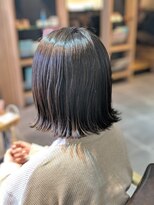 ナンバー イル デュッカ 札幌(N° il duca)&nbsp;暗髪♪外はねボブ