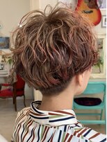 ラッシュグラス(Rush grass)&nbsp;毛先にピンクオレンジ