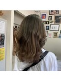 シナモンベージュ