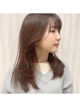 イーラヘアー(ERA HAIR) やわらかミディチョコレートブラウン×ナチュラルハッシュカット