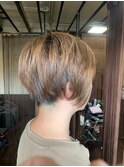 アシンメトリーショート