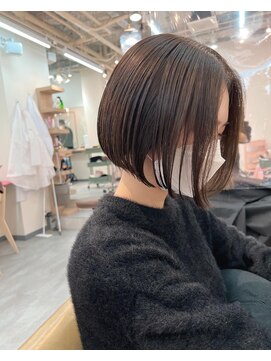 ロウバイレボ 柏(lou by revo) ショートボブ/ミニボブ/マッシュ/切りっぱなし/柏駅