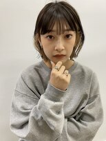 ミィ 浦和(mee)&nbsp;【mee.ユウ】ボブ　インナーカラ　ベージュ