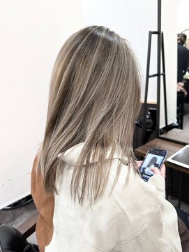 ルクスバイアフィナー(Luxo by Afinar) 【町田/Luxo by Afinar】シャドウルーツ