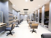 パル バイ アイニティ 心斎橋(PAL by Inity)の雰囲気（店内［心斎橋/髪質改善/縮毛矯正/トリートメント/傷まない］）
