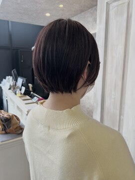 キャアリー(Caary) 福山美容室carry チェリーレッドイルミナカラーショートボブ30代
