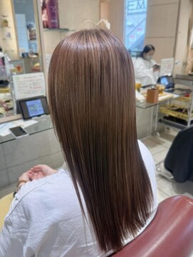 エム インターナショナル 春日部本店(EMU international) 秋の艶々ストレート