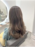 透明感抜群の明るめゆるふわグレージュ♪