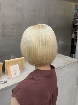 エクラ(ECLAT) ブロンド