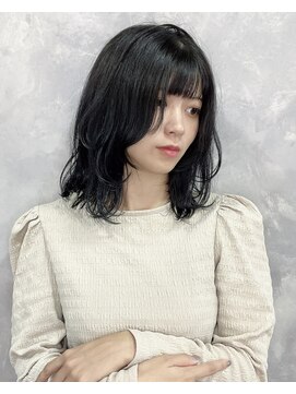 シオヘアーセカンド 西新2号店(Sio.hair 2nd) ナチュラルミディアムレイヤーでスタイリングも簡単♪