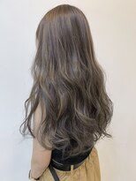 ケリーズグリーン(Kelly's Green)&nbsp;ロングウェーブ × ハイライトカラー