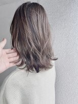ヘアーアンドアトリエ マール(Hair&Atelier Marl)&nbsp;【Marl】アッシュベージュカラー×外国人風セミディ