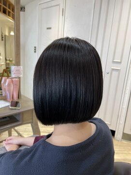 エクリ シセイドウ 麻布十番店(equri×SHISEIDO) 【麻布十番】アッシュブラウンの艶カラー