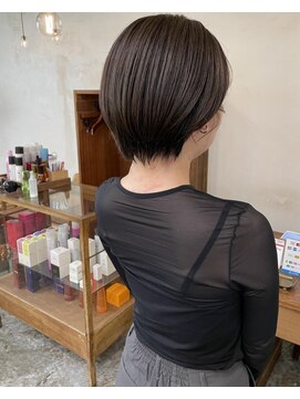 スロウ(sloe) 耳掛けショートボブ