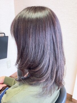 ヘアーズ はれるや(hair's) 大人可愛いナチュラルブラウンレイヤーカットシースルー前髪