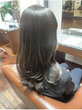 ハッピーワークス(Happy Works) ロングレイヤーカット