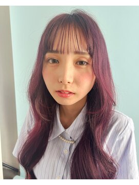 エマイー(Emma 0l) 【大人気！】韓国レイヤー × チェリーレッドカラー！
