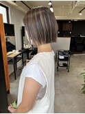 【NEU×石田】ハイライト×フォギーベージュカラー